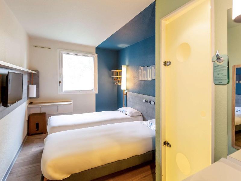 Ibis Budget Versailles Trappes Exterior photo